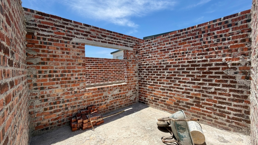 4 Bedroom Property for Sale in Mountainside Western Cape